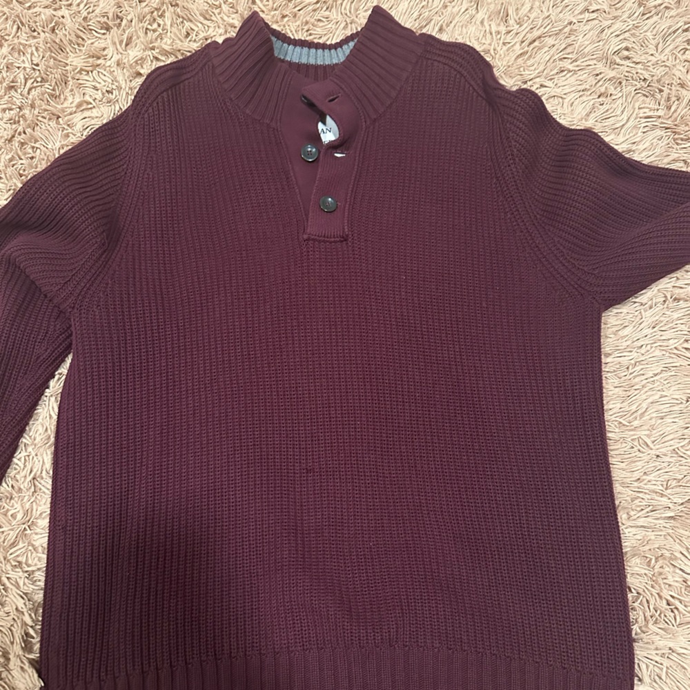 American Eagle 3-Button Sweater. XXL.